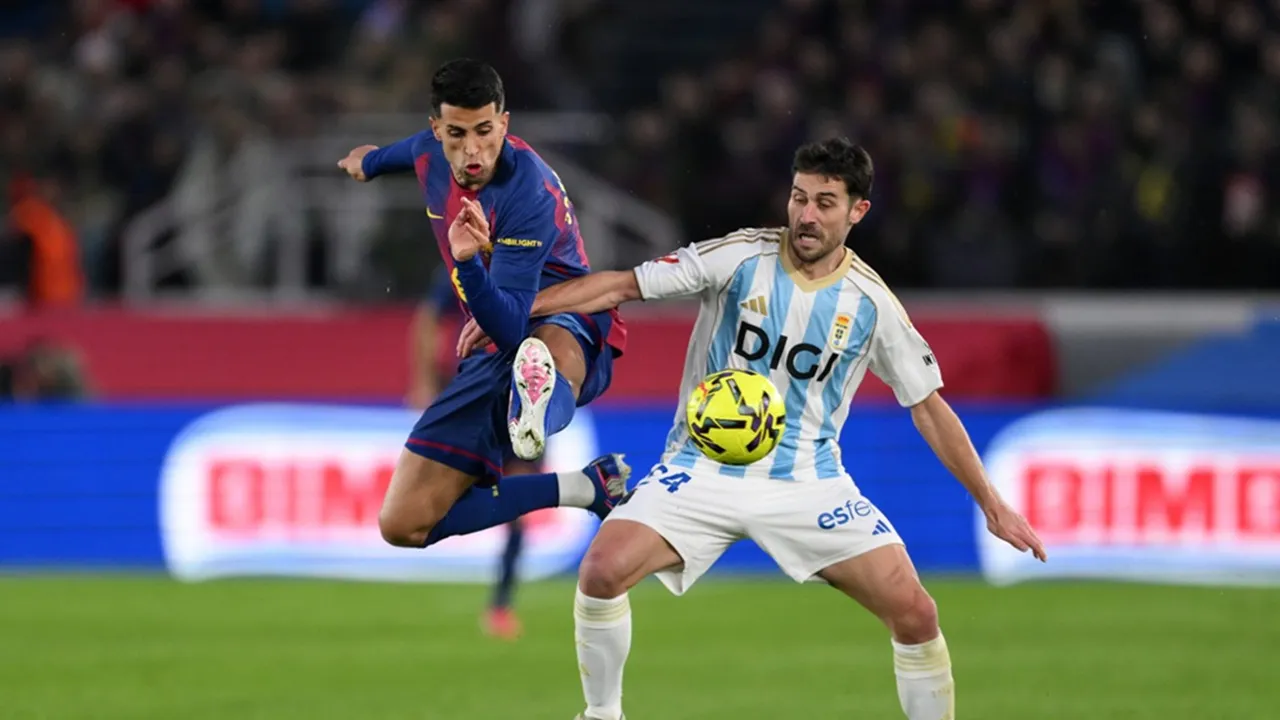 Joao Cancelo Penuhi Impian Kembali Bela Barcelona