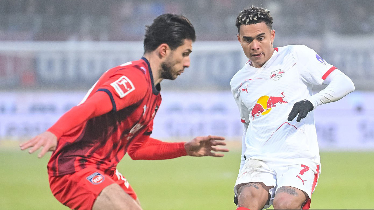 Leonidas Stergiou Kecewa Usai Heidenheim Dihajar Leipzig