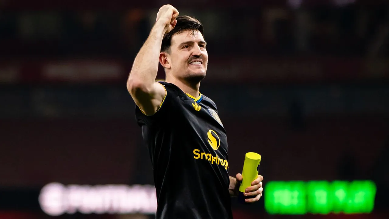 Bek Manchester United, Harry Maguire.