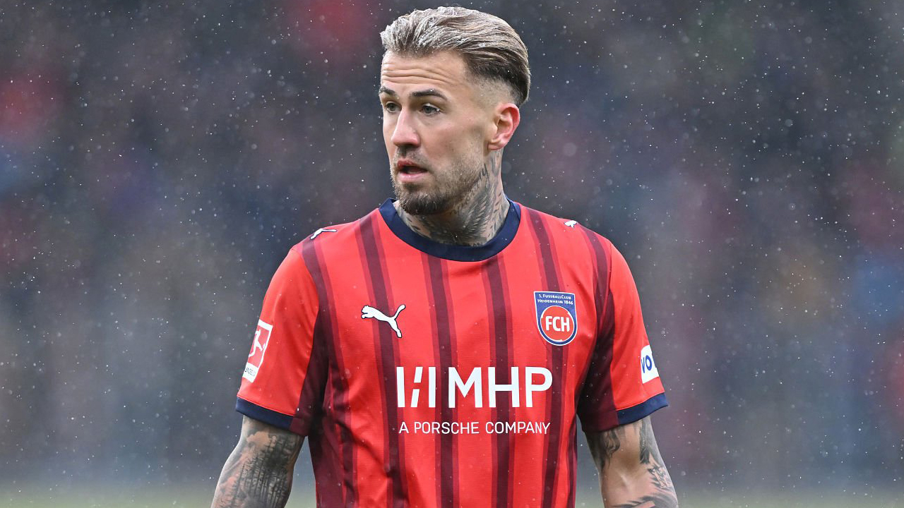 Niklas Dorsch: Heidenheim Terlalu Sering Buang Peluang Saat Hadapi Leipzig