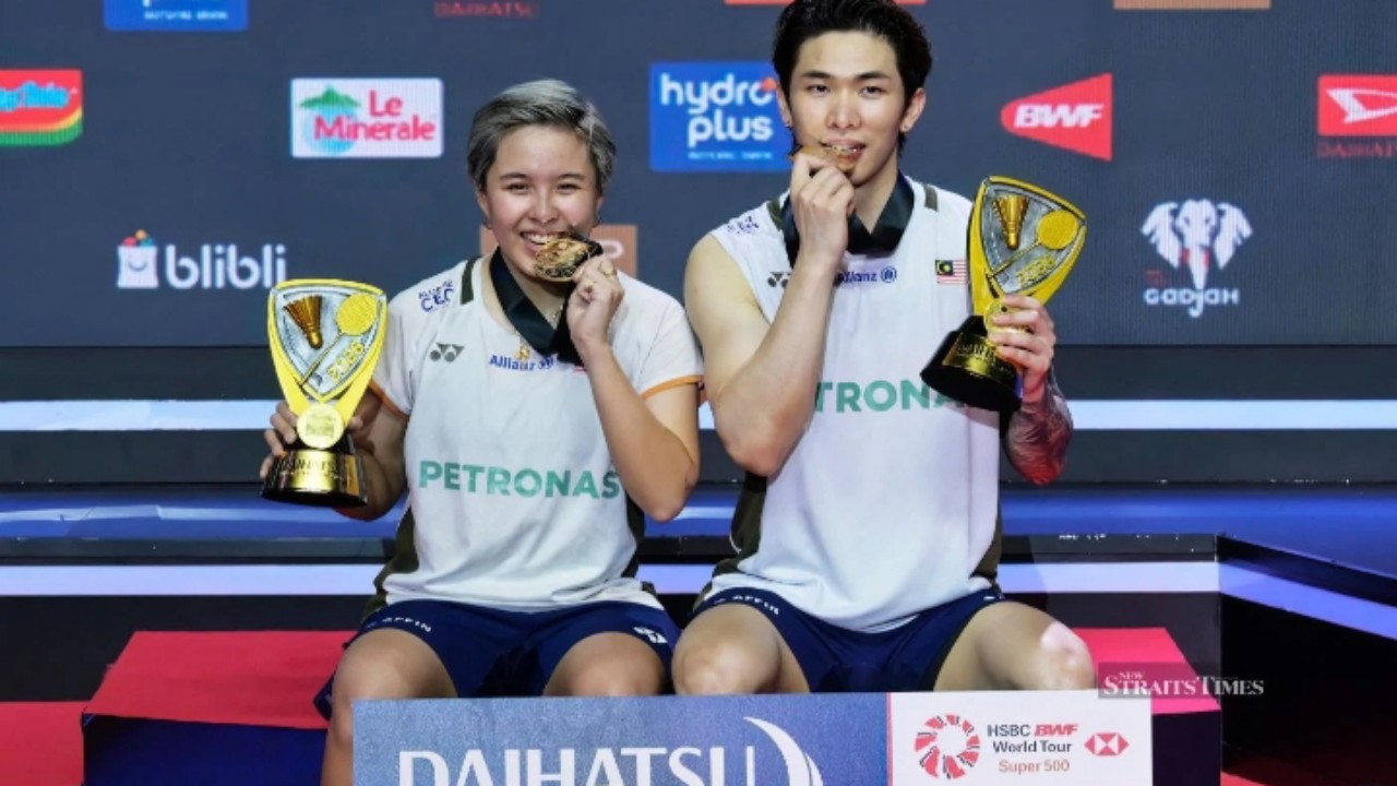 Tang Jie/Ee Wei Balas Kritikan Penggemar Dengan Gelar Indonesia Masters