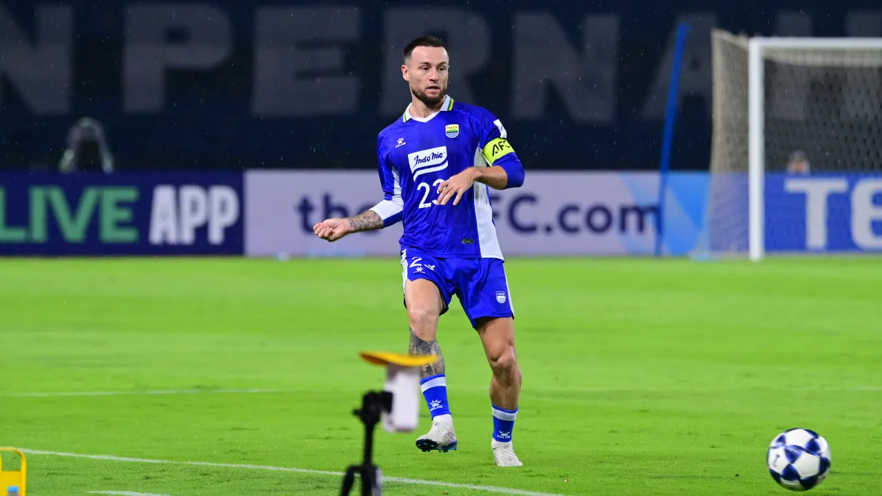 Kapten Persib, Marc Klok