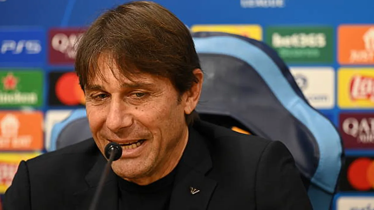 Napoli Tertekan Jelang Lawan Chelsea, Mentalitas Conte Bisa Jadi Senjata
