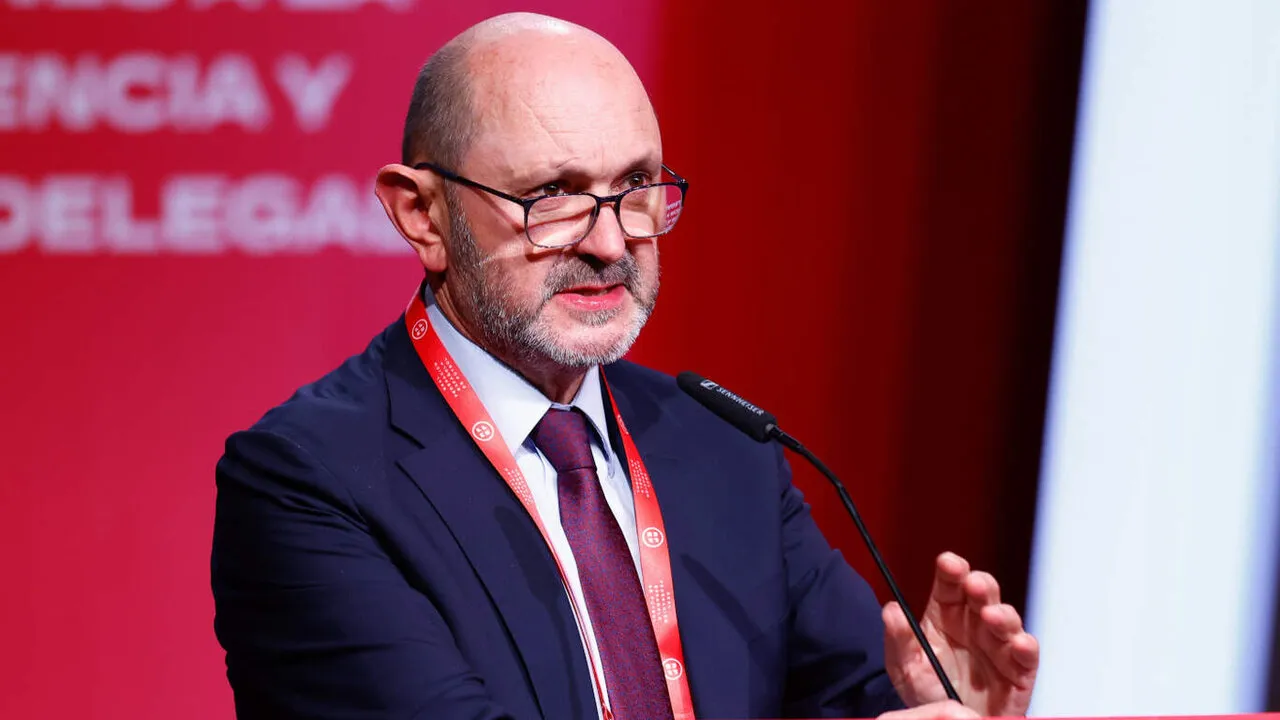 Rafael Louzan Ungkap Final Piala Dunia 2030 di Spanyol - sumber: (footballespana)