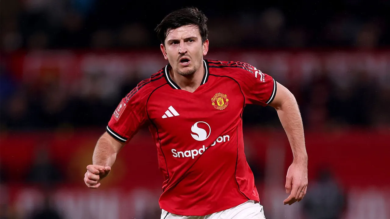 Bek Manchester United, Harry Maguire.