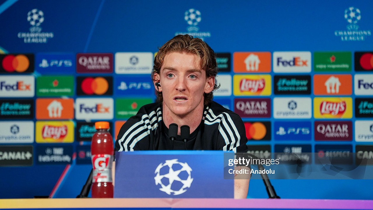 Anthony Gordon Kirim Pesan Singkat untuk Pengkritik Jelang Duel vs PSG