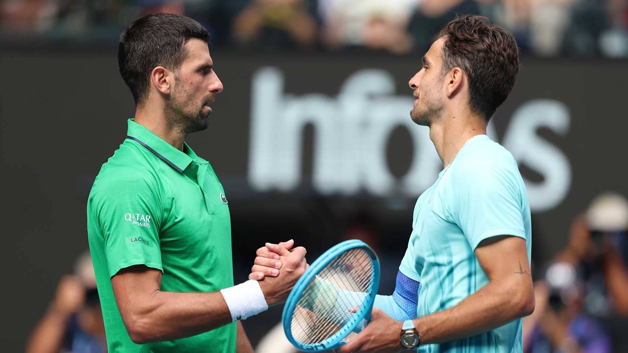 Australian Open 2026: Lawan Mundur, Novak Djokovic Kembali Jadi Semifinalis