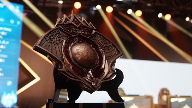 Pemain Pindah Tim dan Langsung Juara di M-Series MLBB