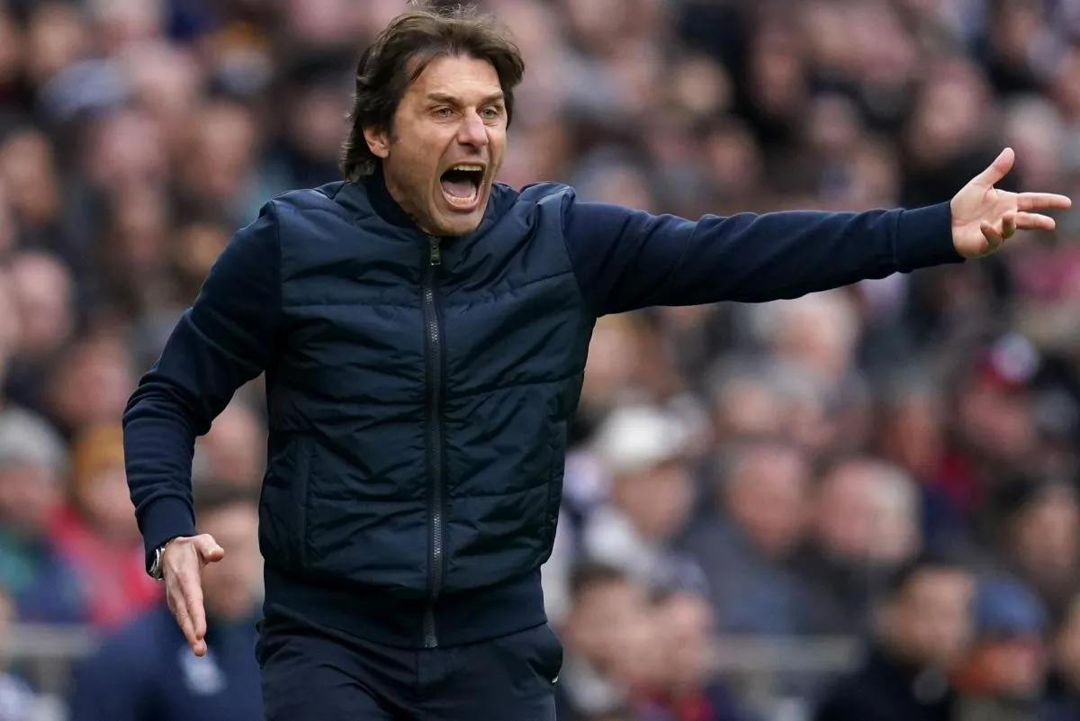Conte Klaim Napoli Lebih Unggul Meski Kalah 2-3 dari Chelsea - sumber: (chelseanews)