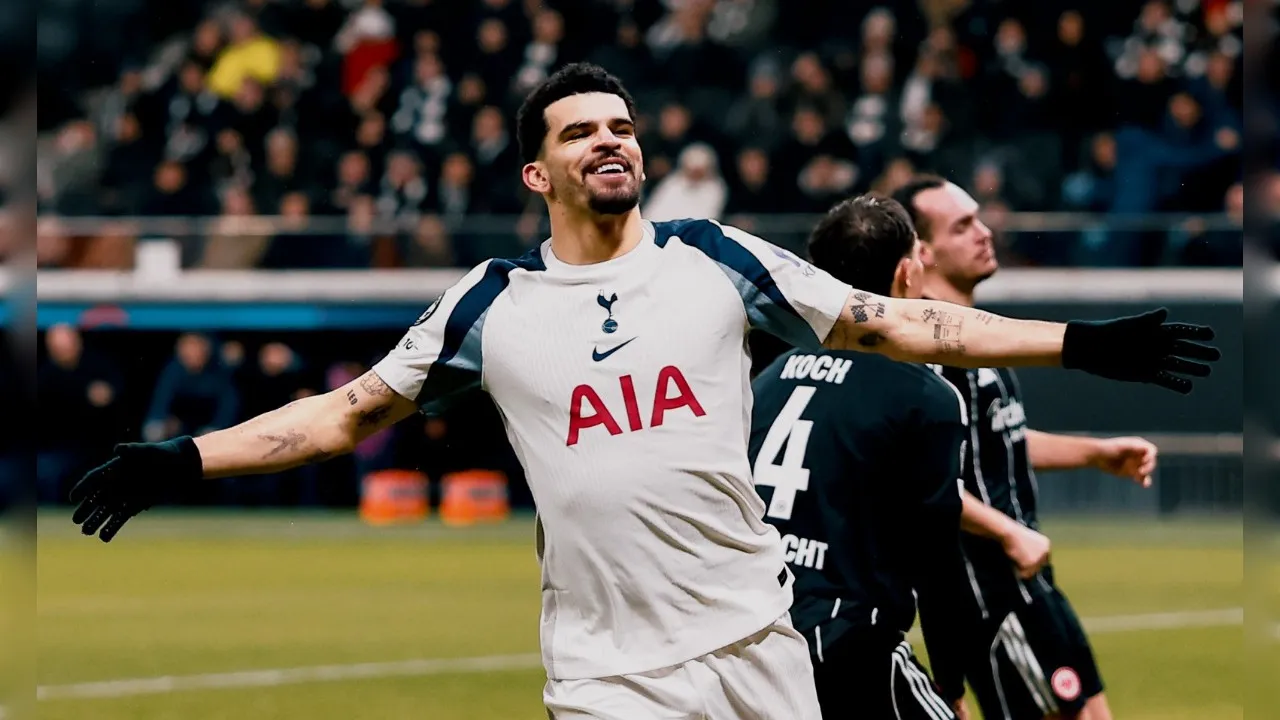 Frank bangga dengan pemain Spurs