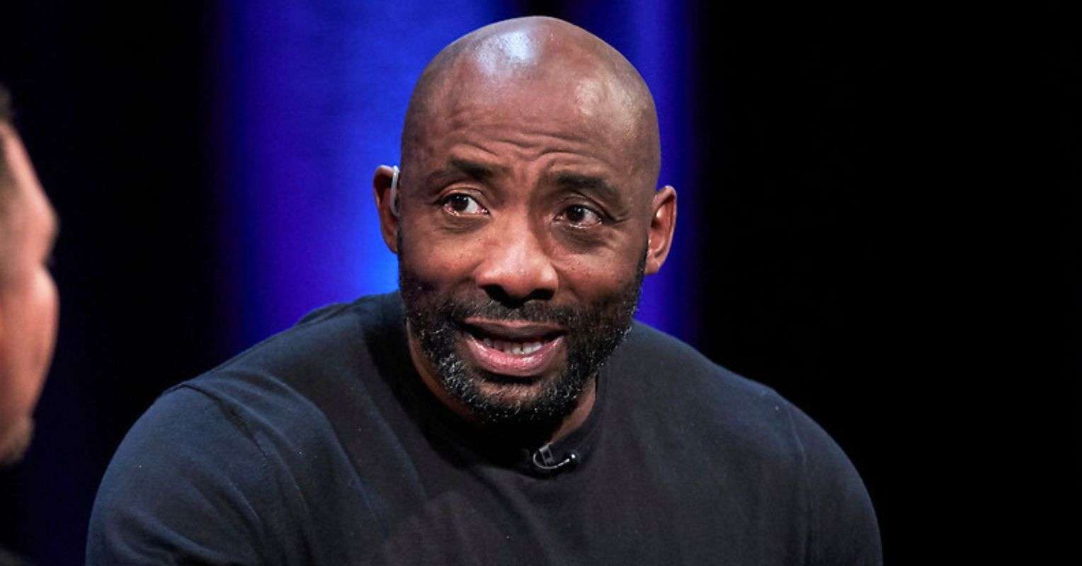 Johnny Nelson: Mantan Juara Kelas Berat Terlihat Rapuh
