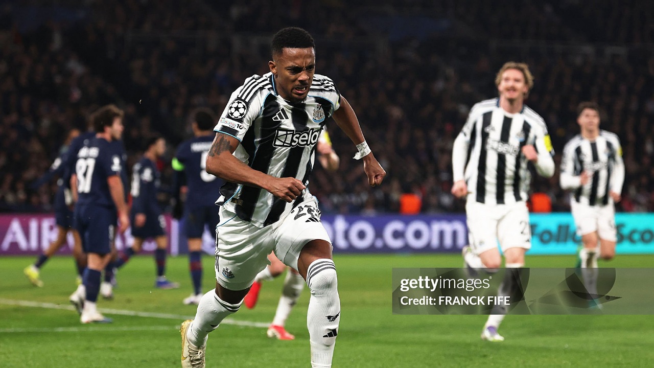 Newcastle United Bangkit di Paris, Howe Puas dengan Mentalitas Pemain