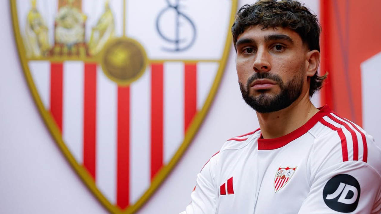 Tinggalkan Marseille, Neil Maupay Sambut Tantangan Baru Bersama Sevilla