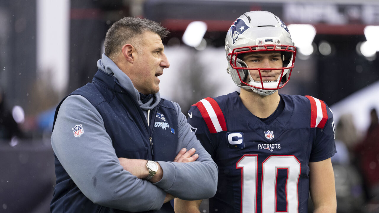 Vrabel Tetap Tenang soal Cedera Bahu Drake Maye Jelang Super Bowl LX