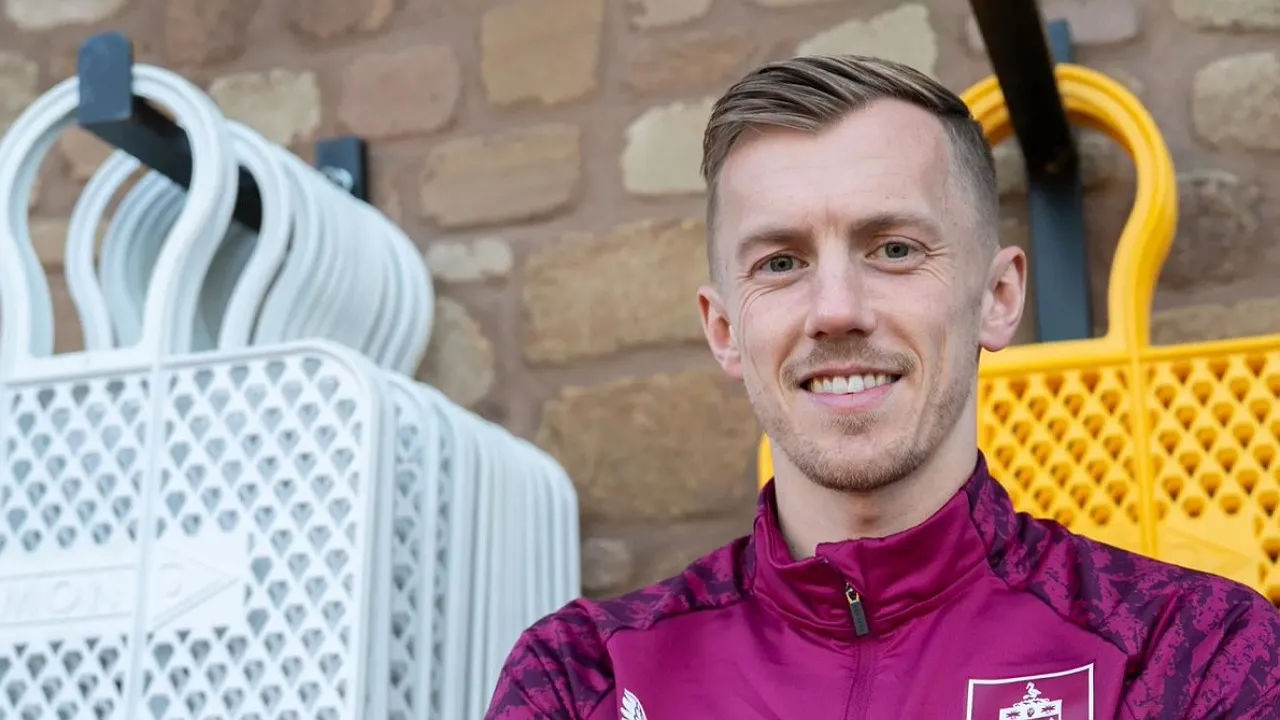 James Ward-Prowse kini bekerja dengan baik Scott Parker di Burnley