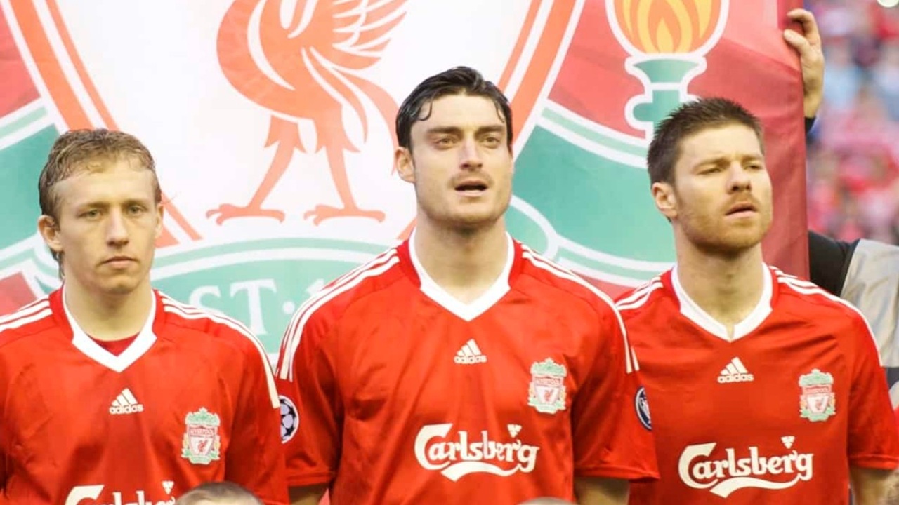 Eintracht Frankfurt Resmi Tunjuk Legenda Liverpool Jadi Pelatih Baru