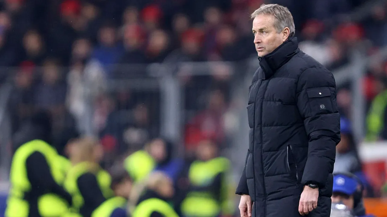 Pelatih Bayer Leverkusen, Kasper Hjulmand.