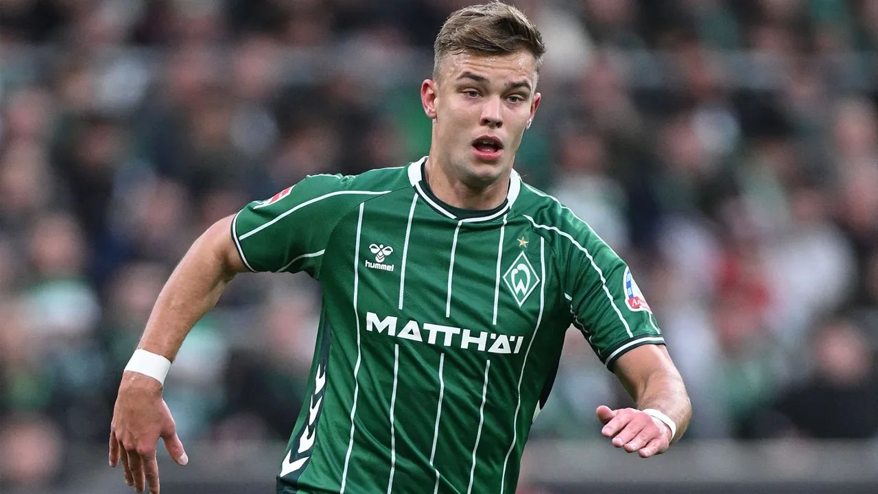 Penyerang Werder Bremen, Keke Topp.