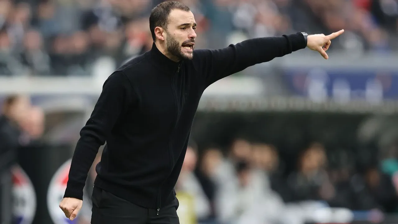 Pelatih interim Eintracht Frankfurt, Dennis Schmitt.