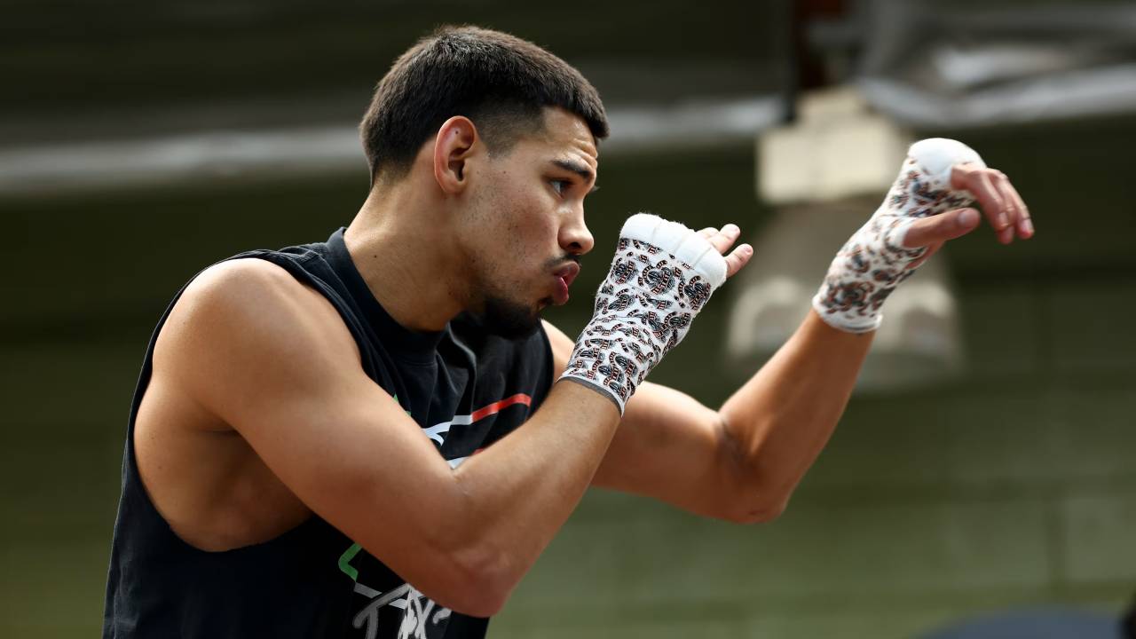 Diego Pacheco Mundur dari Perebutan Gelar WBO, Bagaimana Nasib Sheeraz?