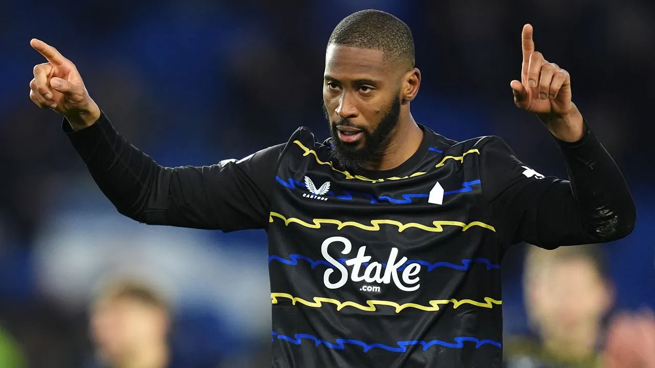 Penyerang Everton, Beto Betuncal.