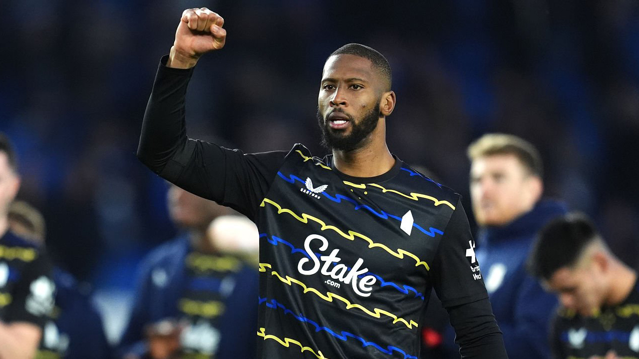 Jadi Penyelamat Everton di Markas Brighton, Beto Betuncal Dipuji Tarkowski