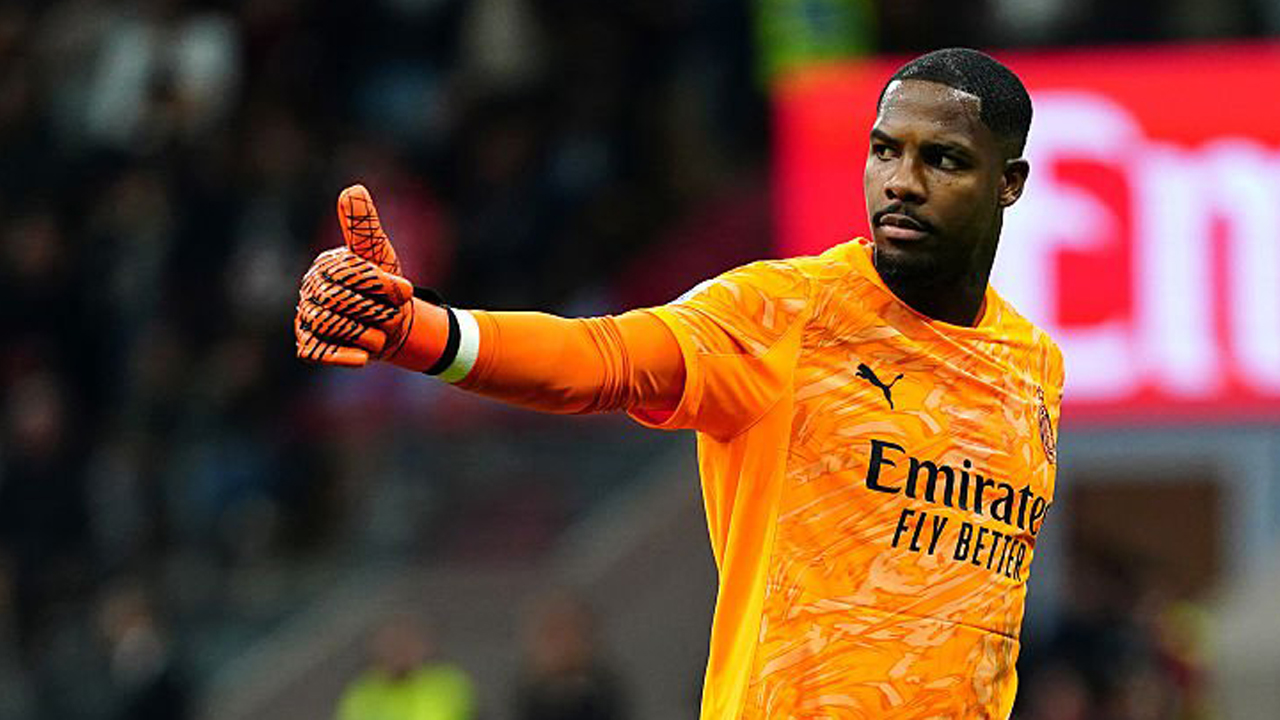 Kontrak Baru Selesai, Waktunya Mike Maignan Fokus ke Performa di Milan