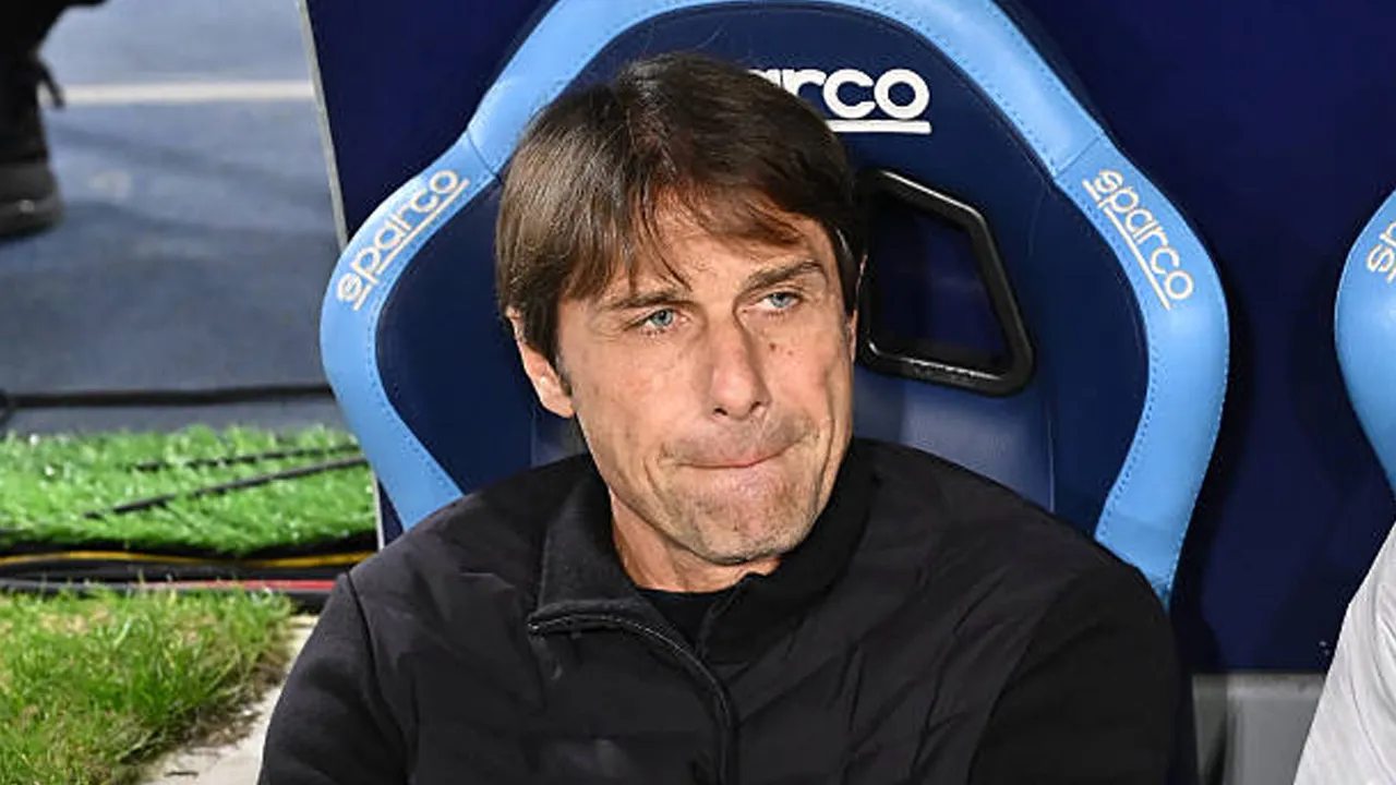 Napoli Diterpa Badai Cedera, Antonio Conte Peringatkan Bahaya Jalani 60 Laga