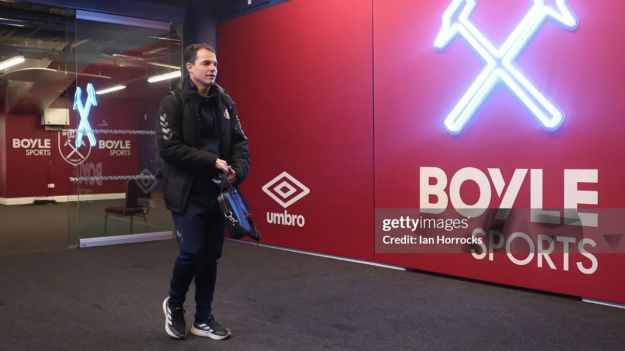 Manajer Sunderland, Regis Le Bris