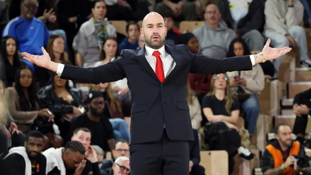 Vassilis Spanoulis frustasi dengan permasalahan finansial tim.