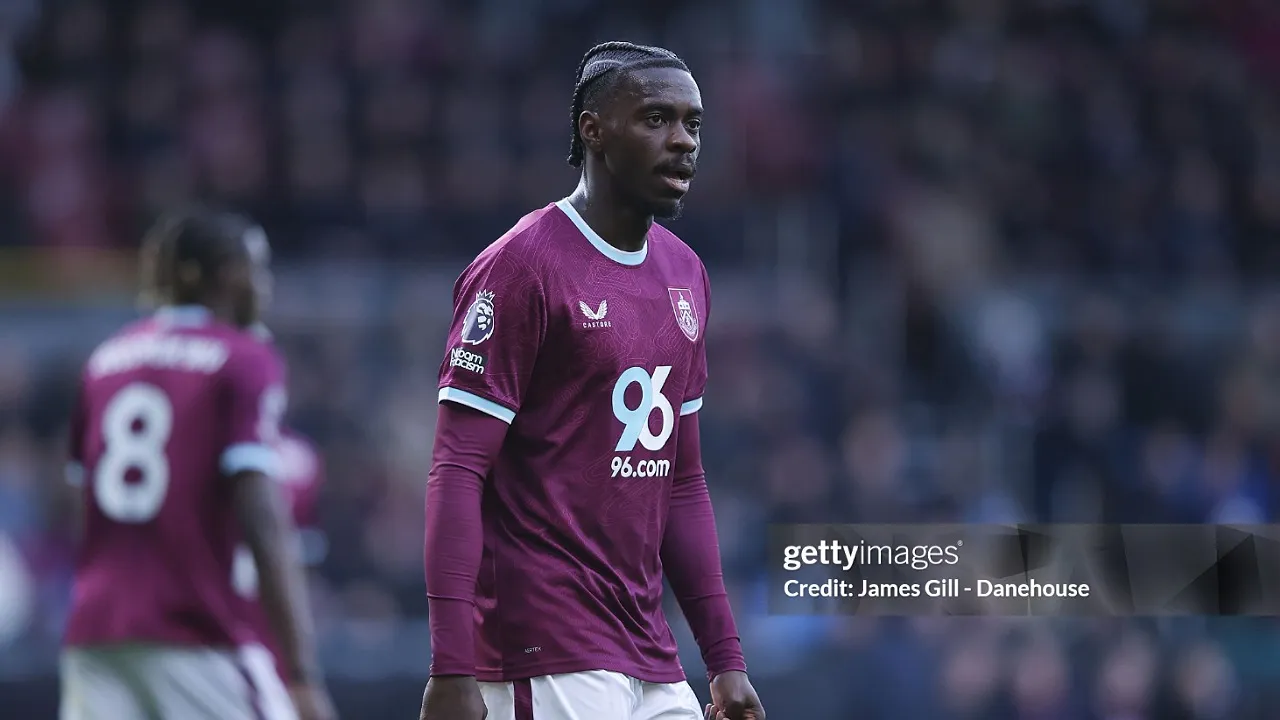 Bek Burnley, Axel Tuanzebe