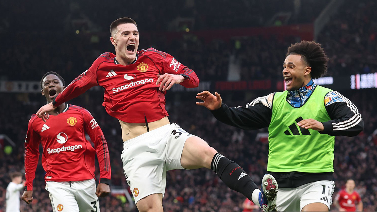 Benjamin Sesko Puji Performa MU Usai Kalahkan Fulham