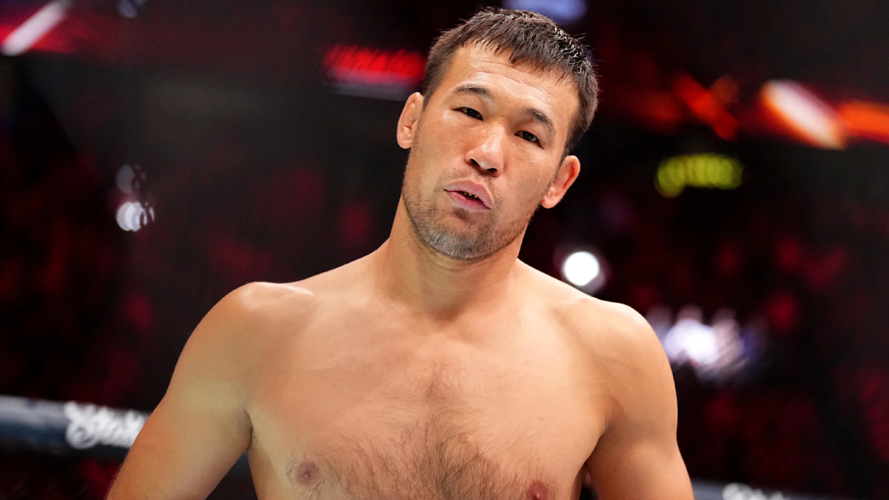 Dengan rekor sempurna 19-0, Shavkat Rakhmonov dikenal sebagai “kuda hitam” paling berbahaya di divisi welter. (Foto: Fight TV)