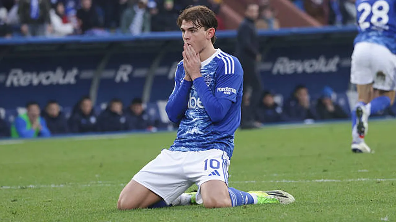 Como Gagal Menang vs Atalanta, Cesc Fabregas Jadi Penopang Mental Nico Paz