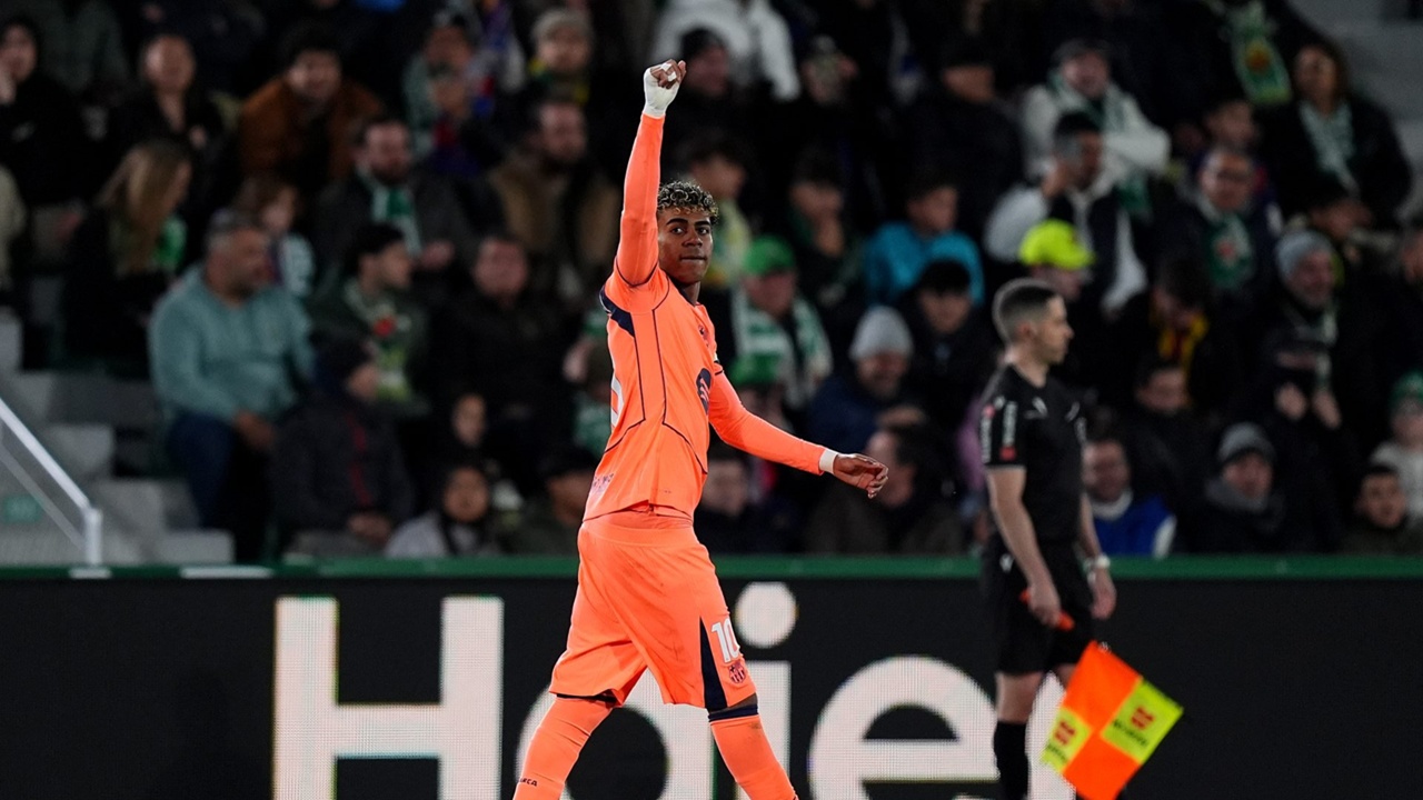 Hansi Flick Yakin Level Lamine Yamal Bisa Lebih Tinggi