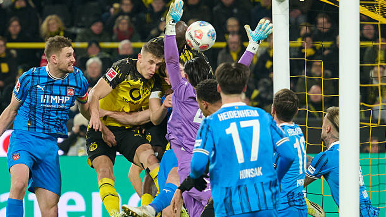 Menang Tipis Atas Heidenheim, Nico Schlotterbeck Akui Dortmund Sedikit Beruntung