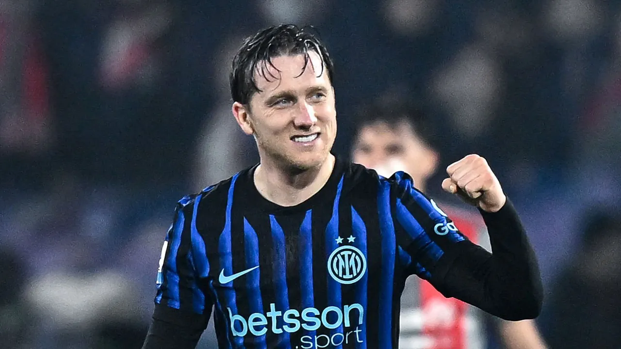 Gelandang Inter Milan, Piotr Zielinski.