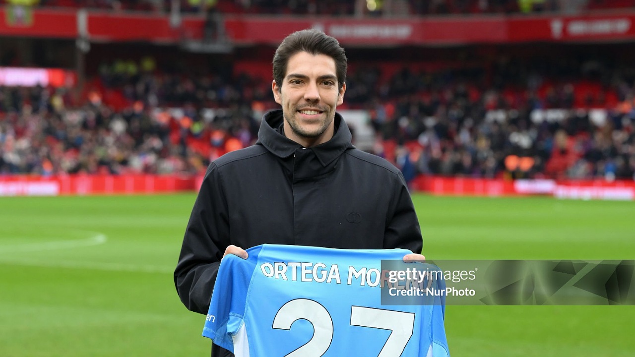 Stefan Ortega Bawa Pengalamannya ke Nottingham Forest