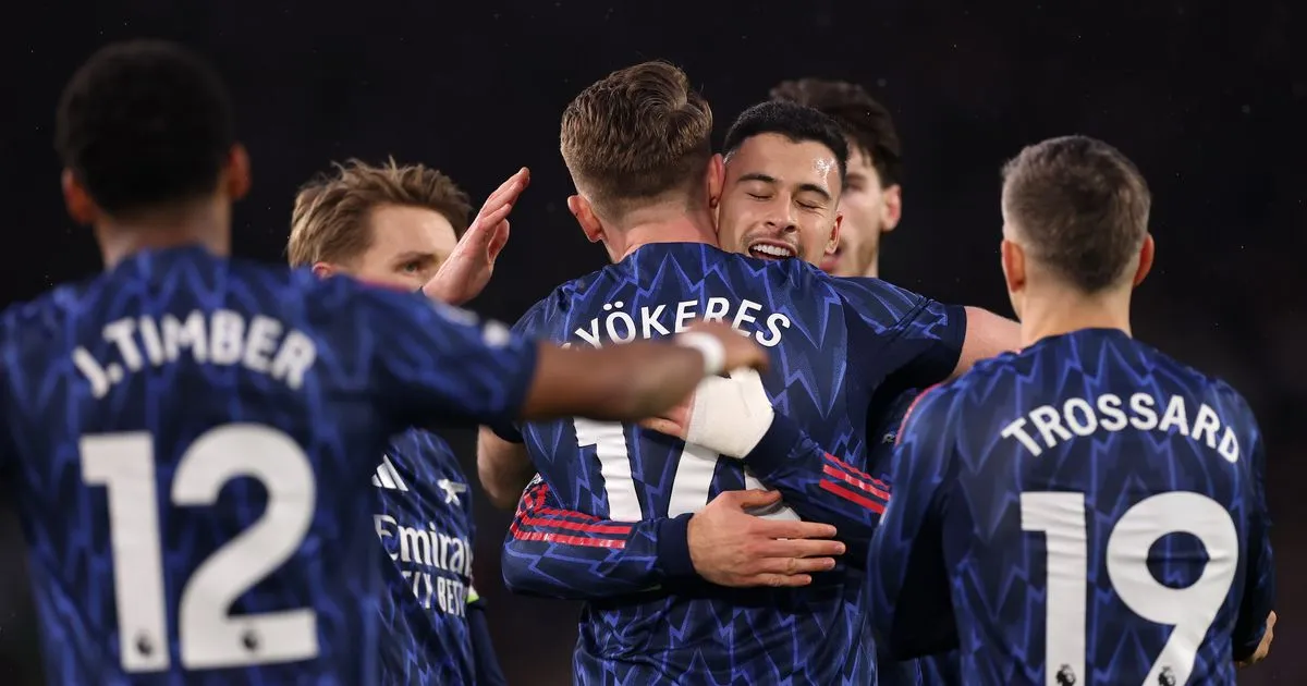 VAR Gagalkan Villa, Arsenal Dapat Suntikan Gelar Liga Inggris - sumber: (footballlondon)