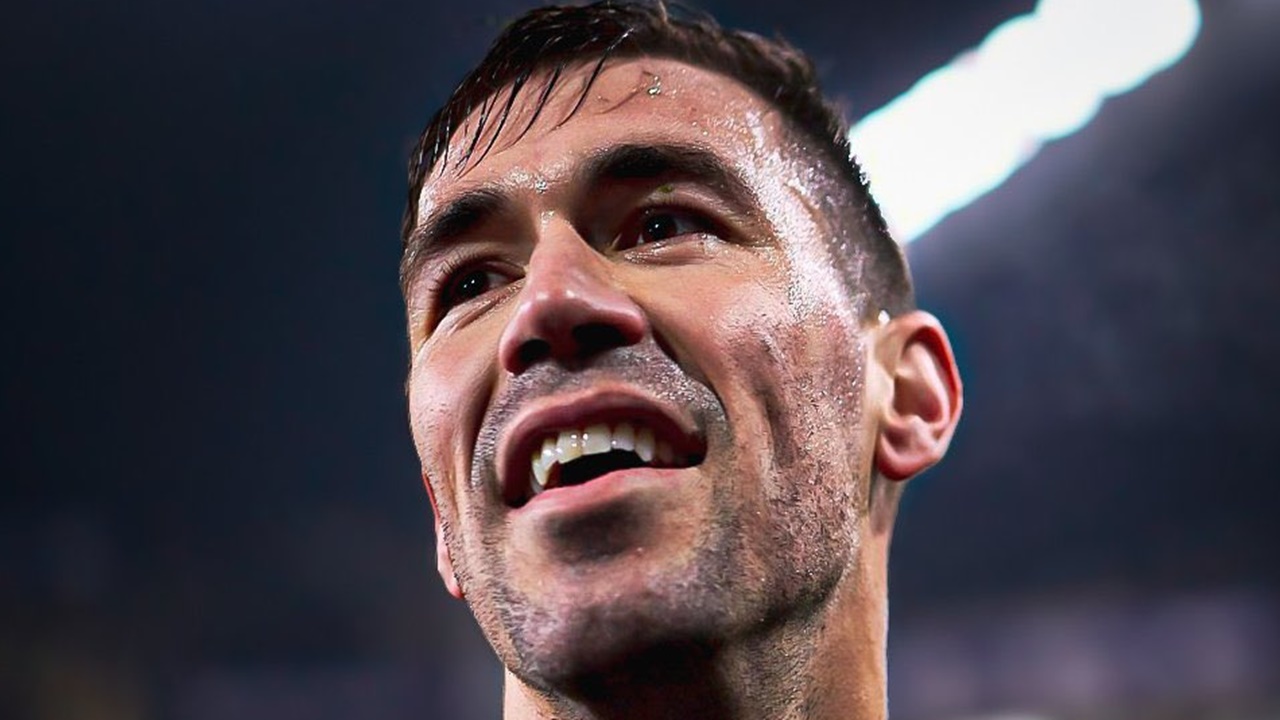 Agen Jelaskan Penyebab Kegagalan Transfer Bek Lazio ke Al-Sadd