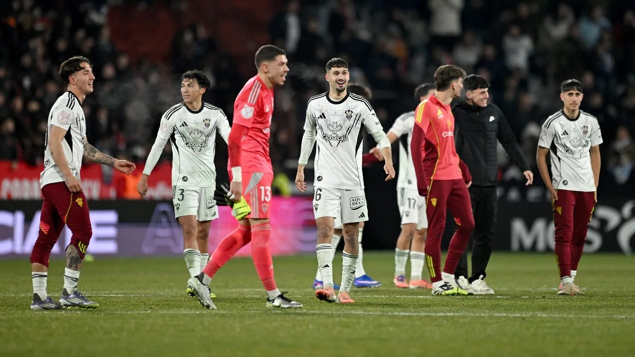 Alberto Gonzalez Yakin Bisa Mengejutkan Barcelona