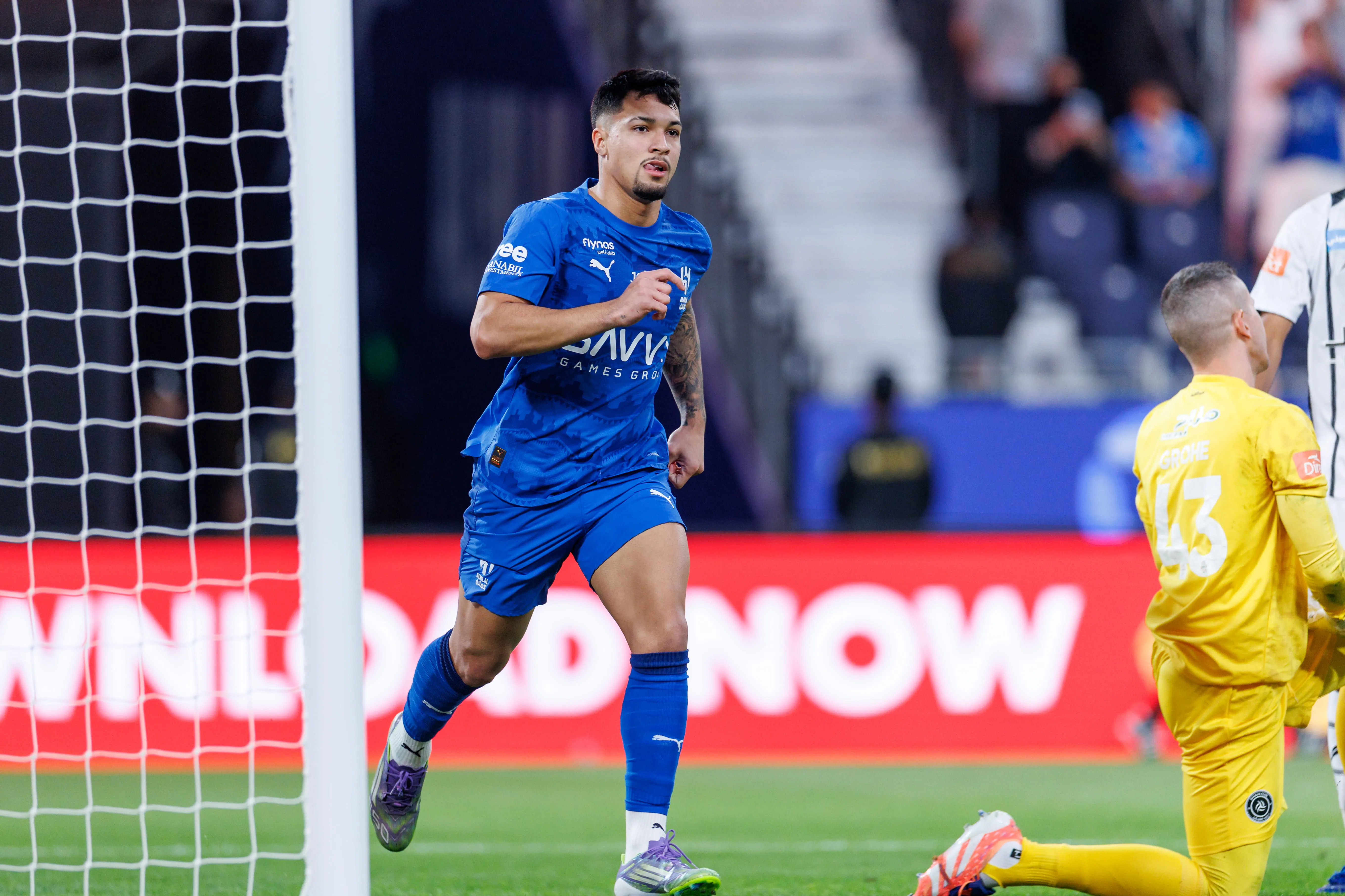 Atletico Batalkan Transfer Leonardo Akibat Situasi Benzema - sumber: (footballespana)