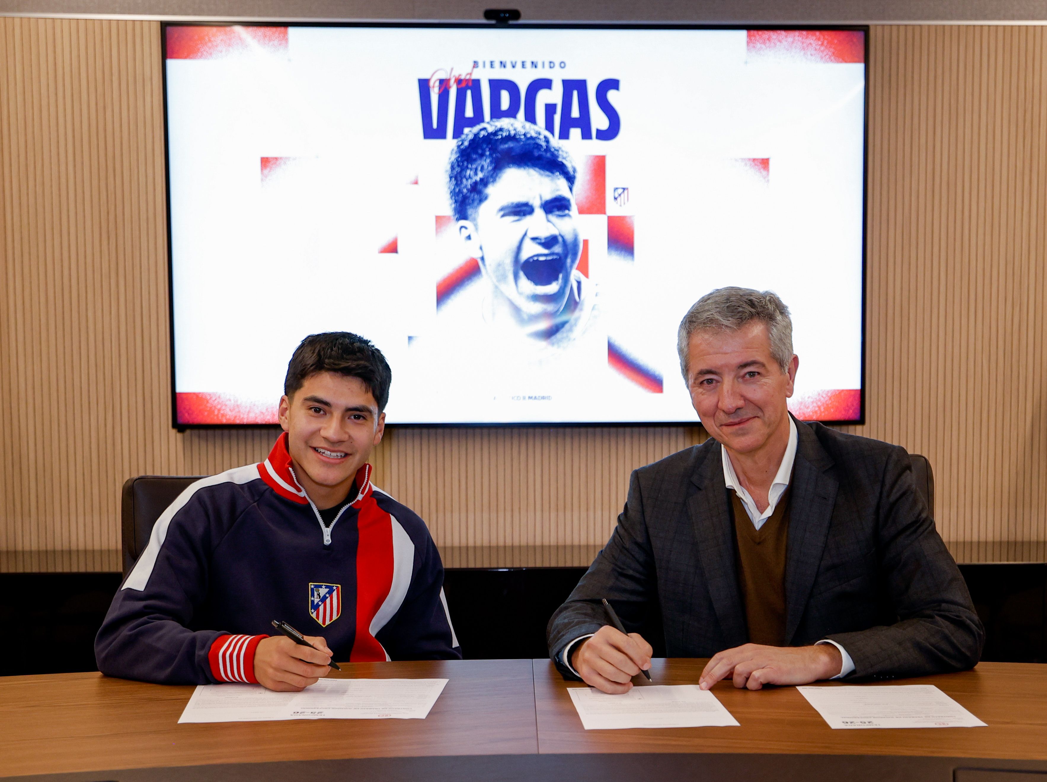 Atletico Madrid Rekrut Mendoza dan Vargas Sebelum Tenggat Transfer