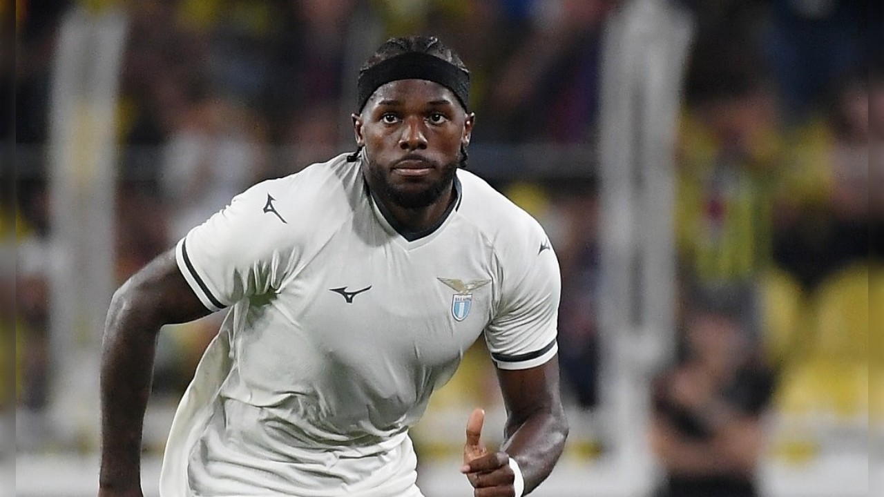 Besiktas menaikkan Tawaran Untuk Full Bek Lazio