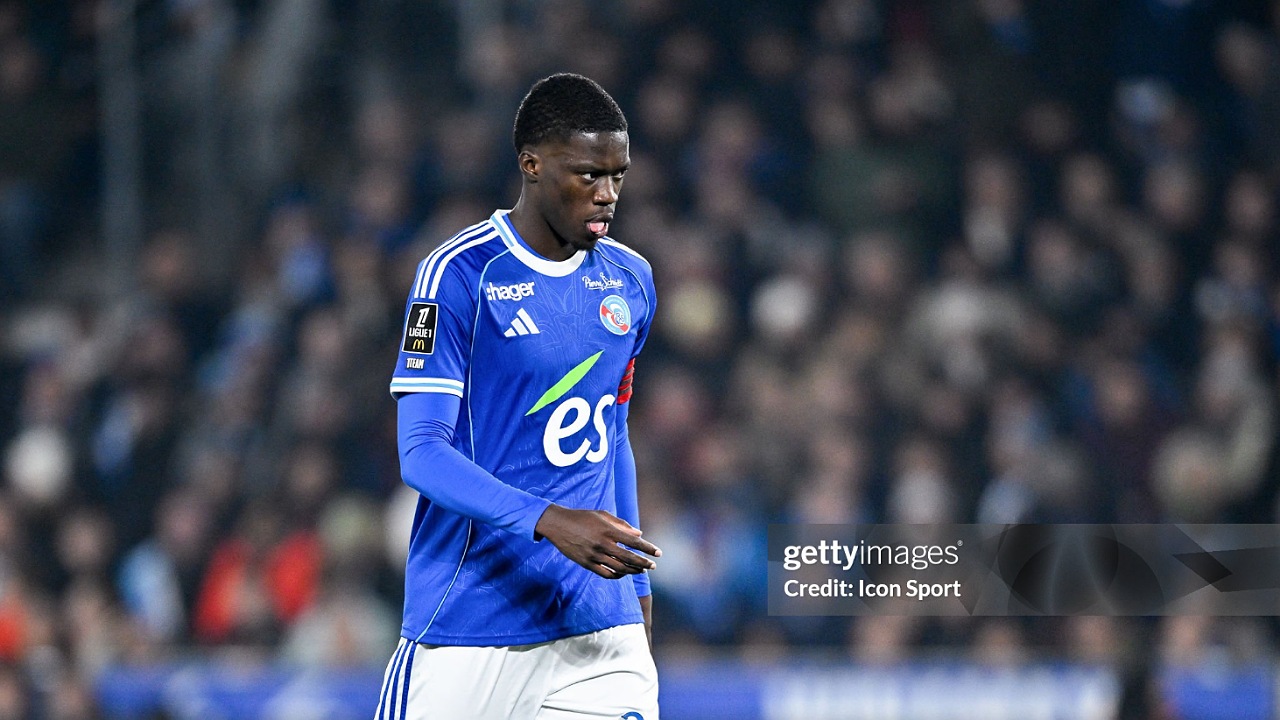 Chelsea Tarik Mamadou Sarr dari Strasbourg, Siap Perkuat Lini Belakang