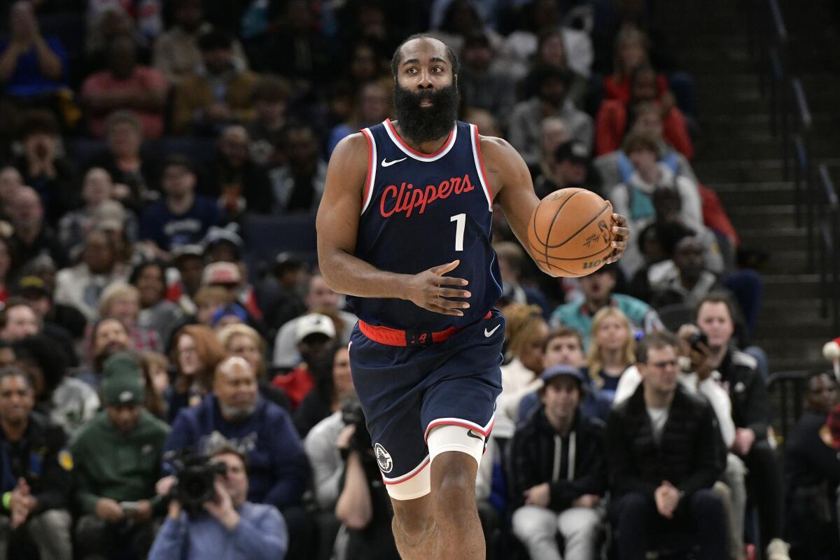 Clippers Siap Jual James Harden Sebelum Batas Transfer