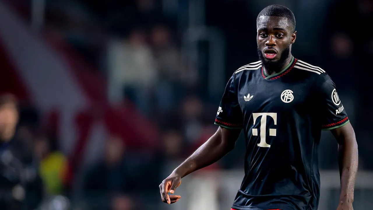 Dayot Upamecano siap teken kontrak baru.