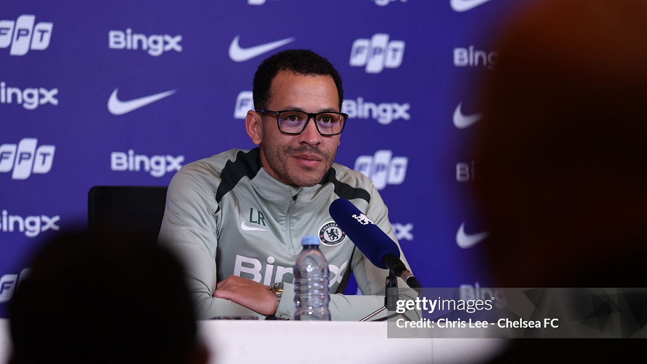 Liam Rosenior Yakin Chelsea Siap Hadapi Laga Besar Jelang Duel vs Arsenal