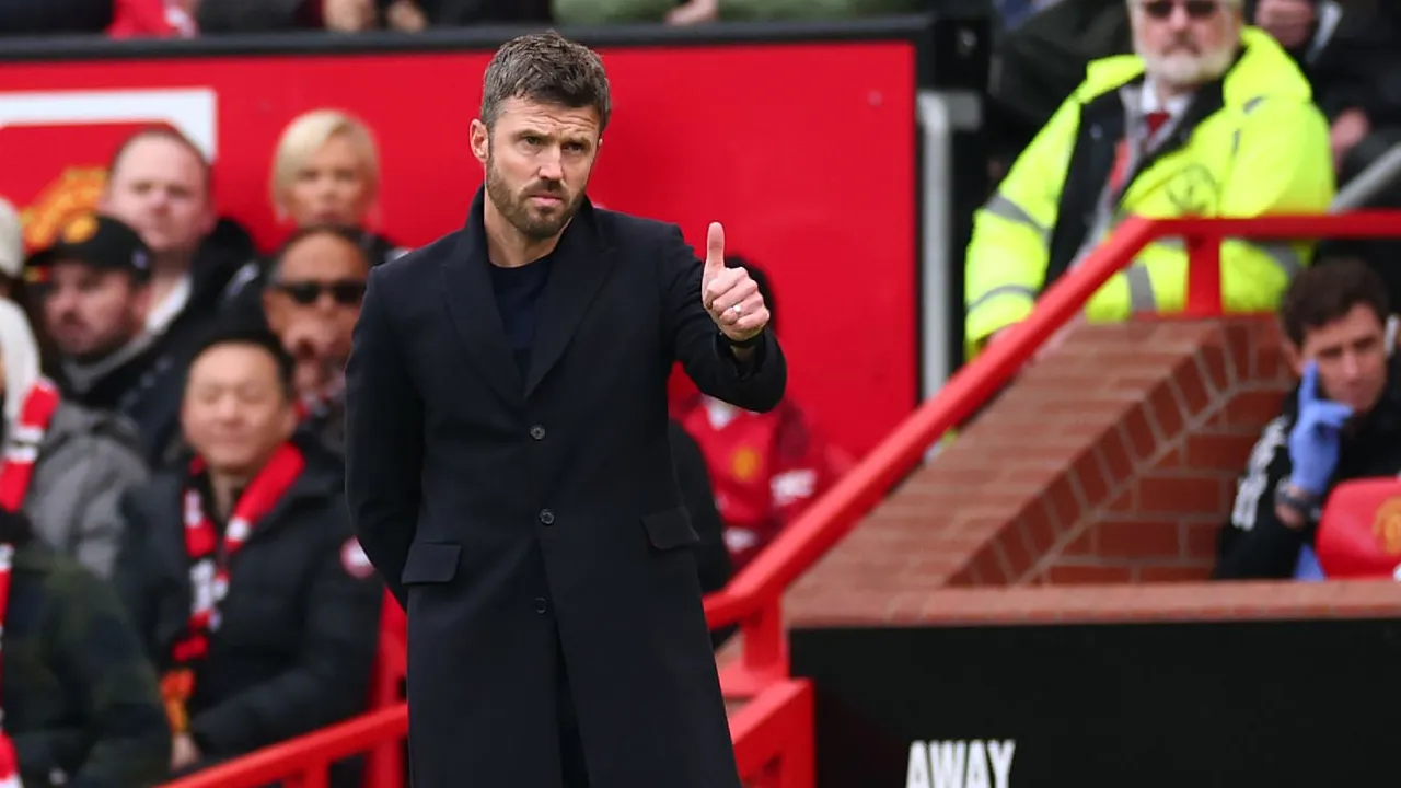 Michael Carrick sindir Ruben Amorim.