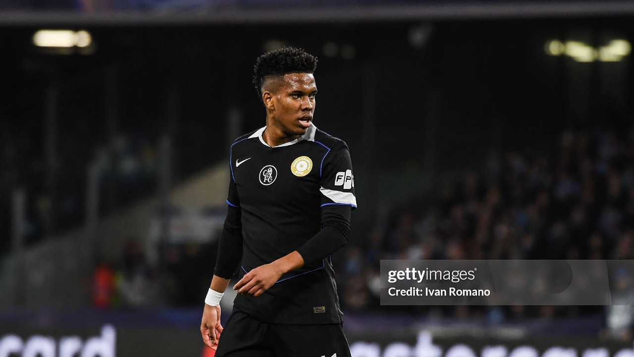 Rosenior Tak Tekan Estevao Willian, Masih Diragukan Tampil Lawan Arsenal